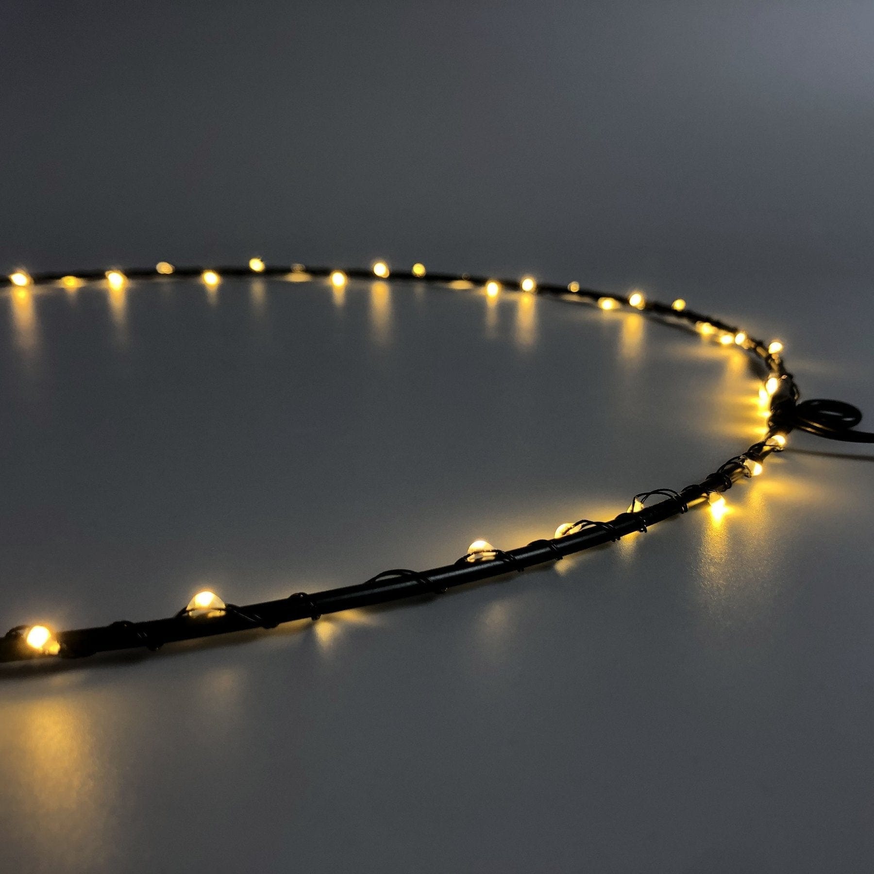 Lexi Lighting Christmas Ceiling&Wall Decoration Hanging Ring with Dual Colour LED - 2 Size Options