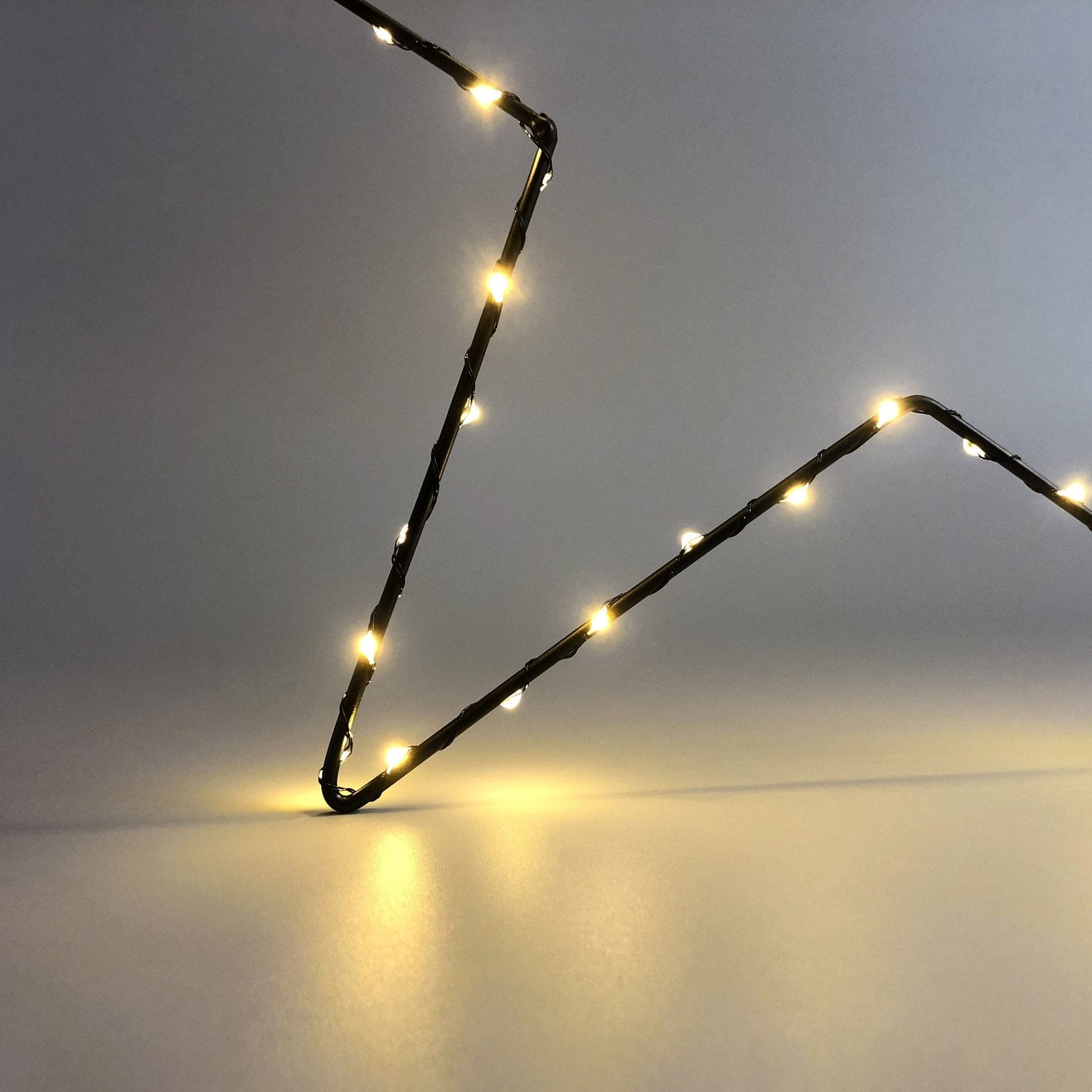 Lexi Lighting Christmas Ceiling&Wall Decoration Hanging Star with Dual Color LED - 2 Size Options