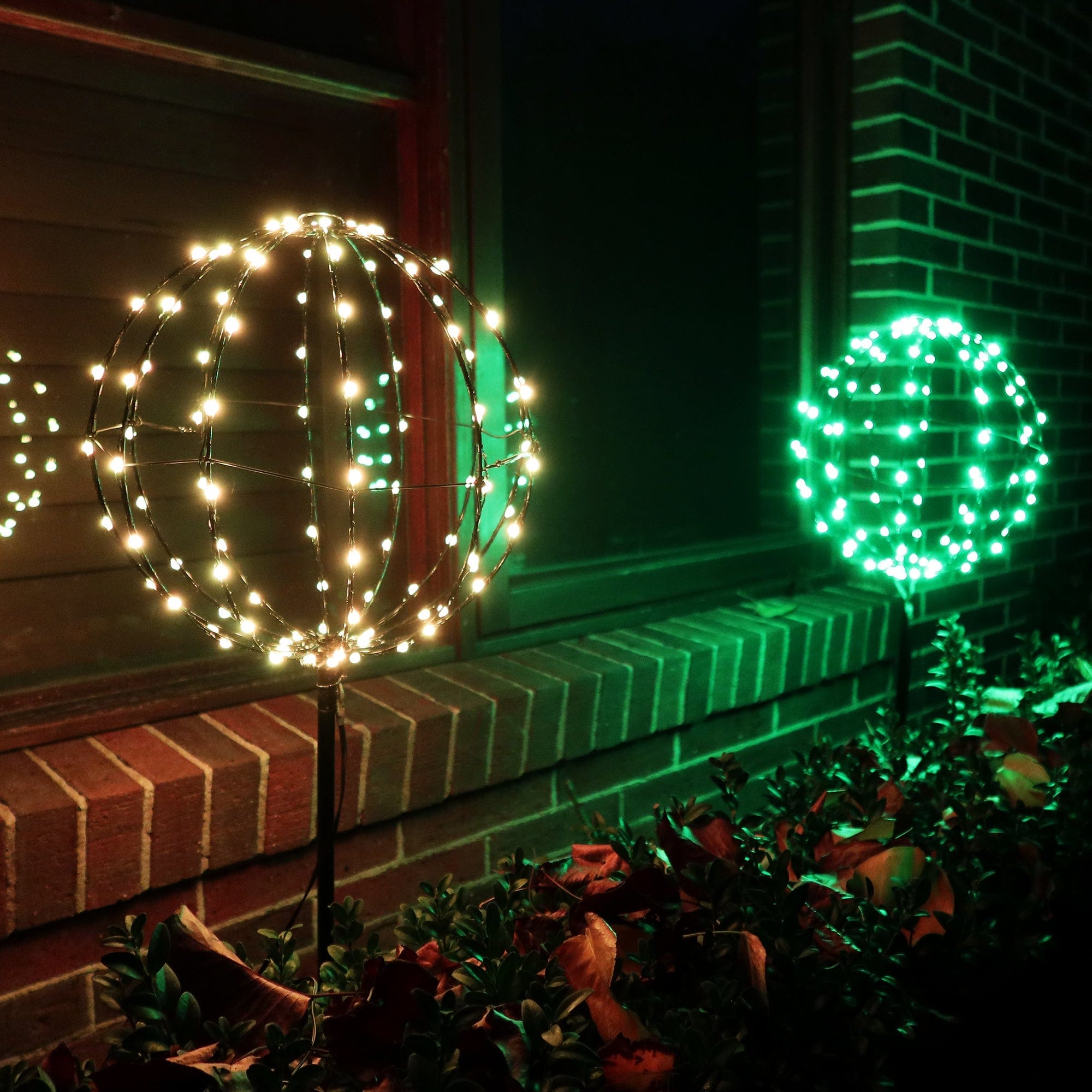 Promo Christmas Path Light 30cm RGB Ball Light with Stick LLR002-P